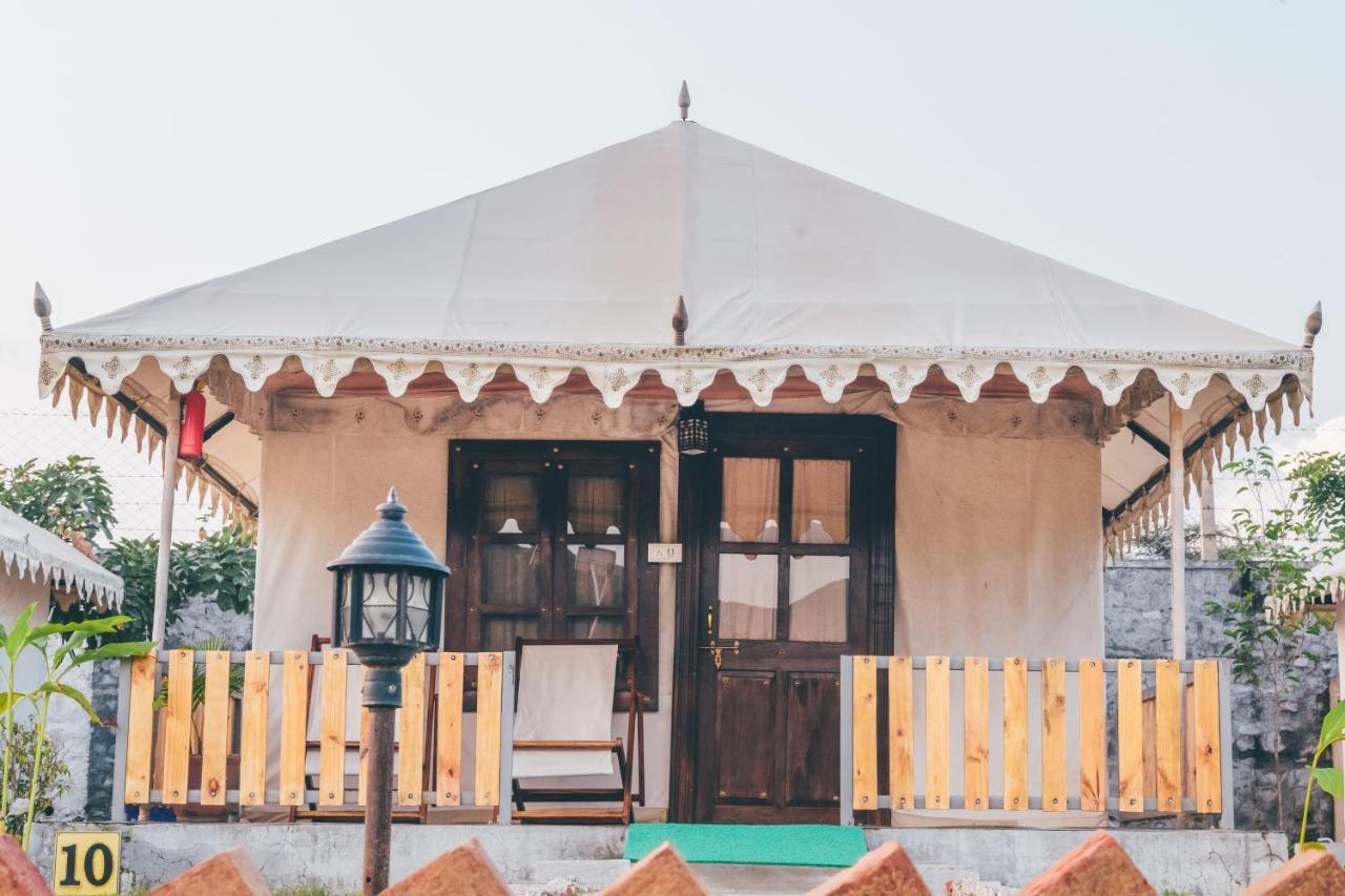 Hotel Rawai Luxury Tents Pushkar Exterior foto